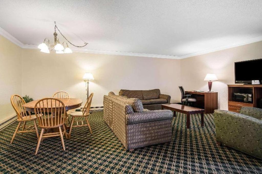 Quality Inn Rutland Zewnętrze zdjęcie